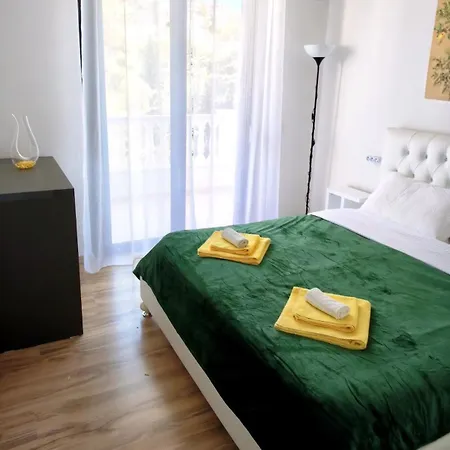 Apartment Lemon With Mountain View And Fast Wi-fi